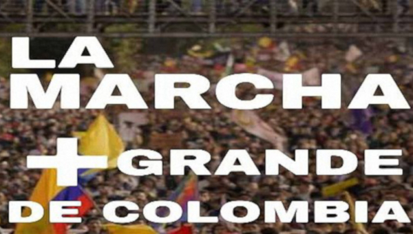 Il grido di protesta torna nelle strade della Colombia